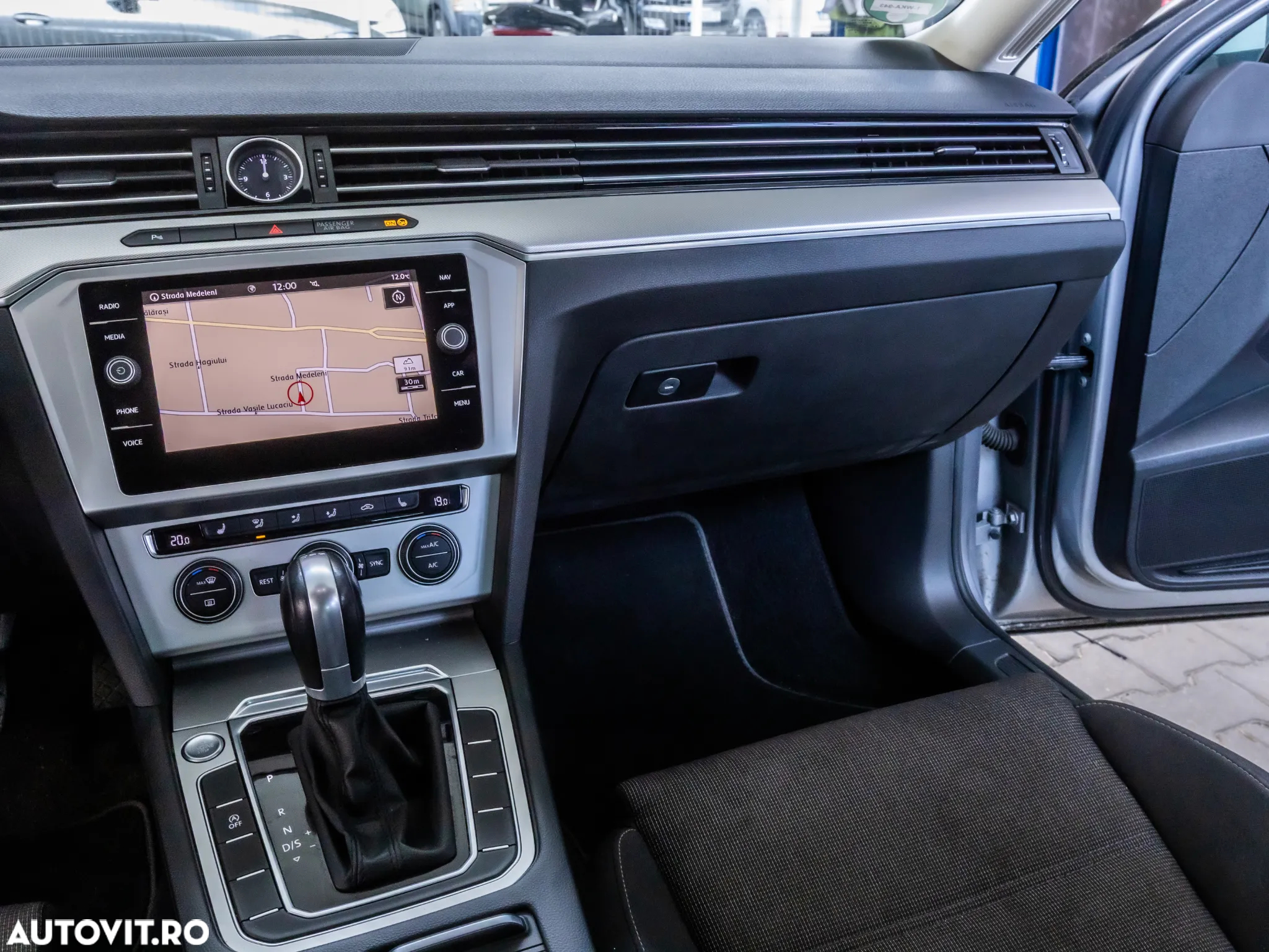 Volkswagen Passat Variant 1.5 TSI ACT OPF DSG Comfortline - 17