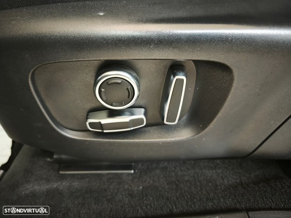 Land Rover Range Rover Evoque D165 FWD S - 31