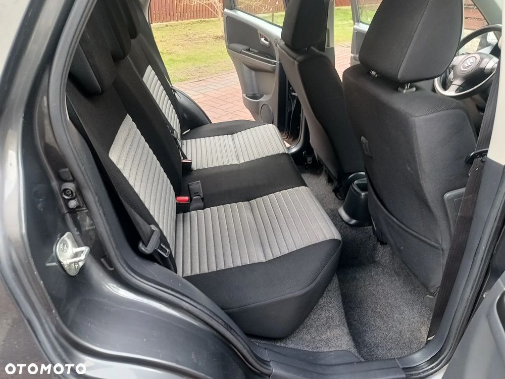 Suzuki SX4 - 23