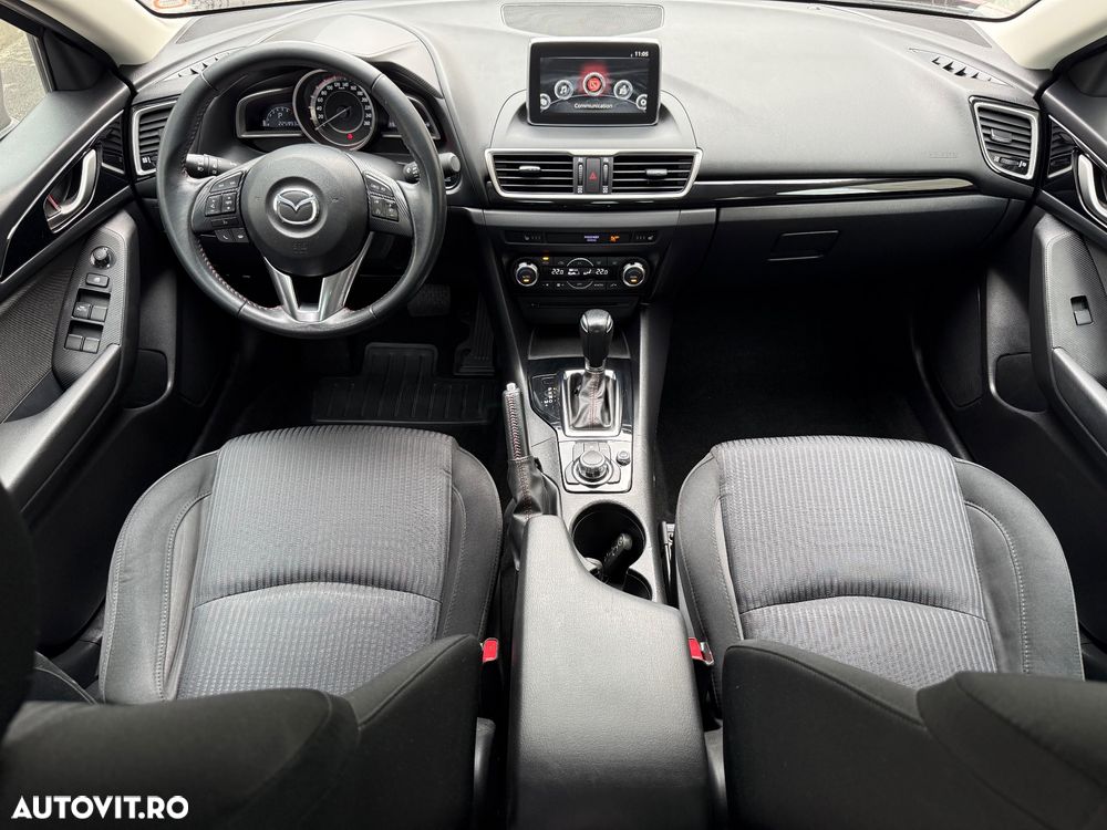 Mazda 3 - 15