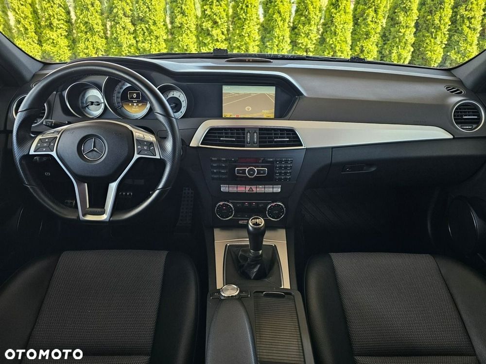 Mercedes-Benz Klasa C - 23