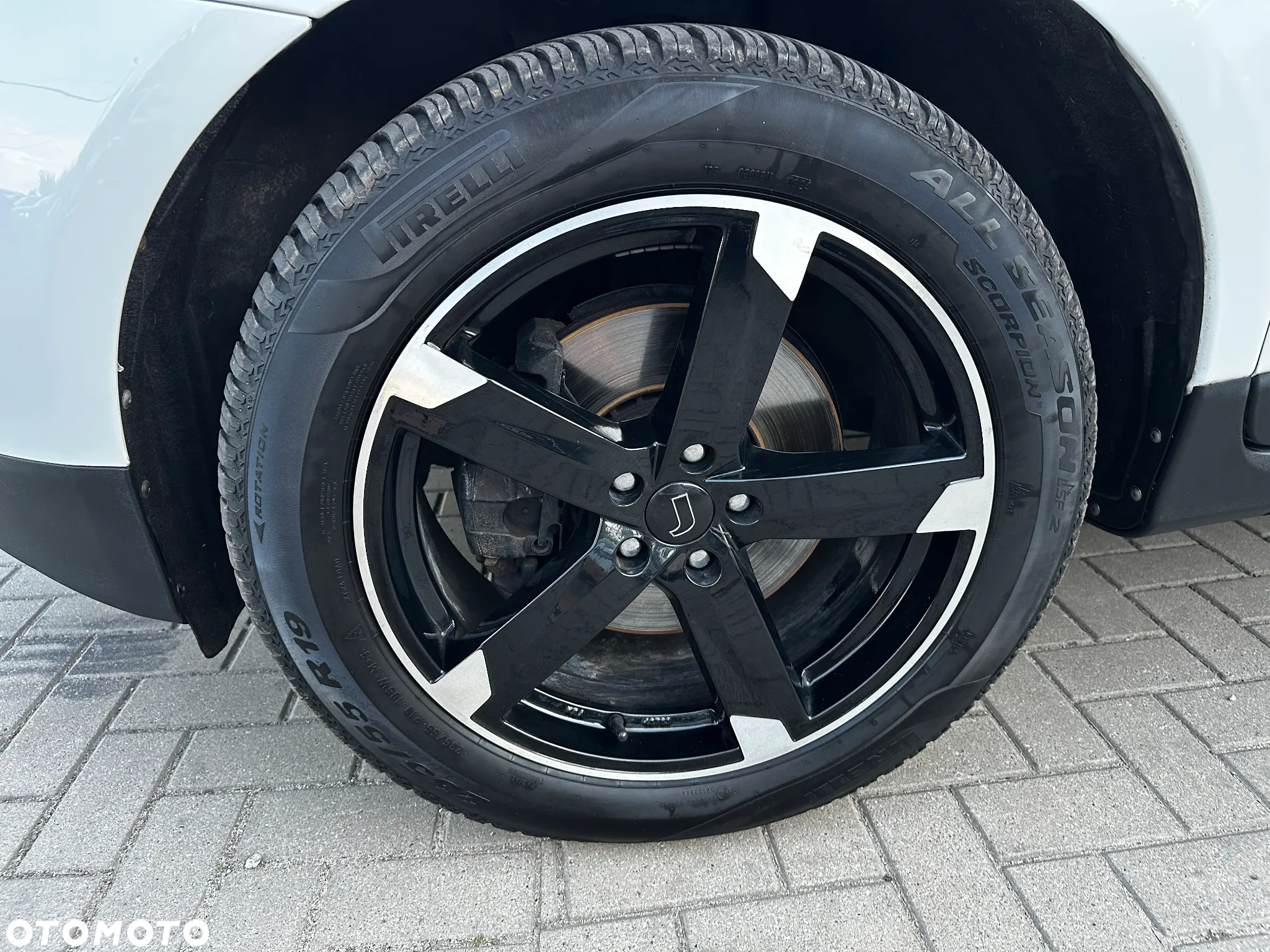 Volvo XC 60 - 30