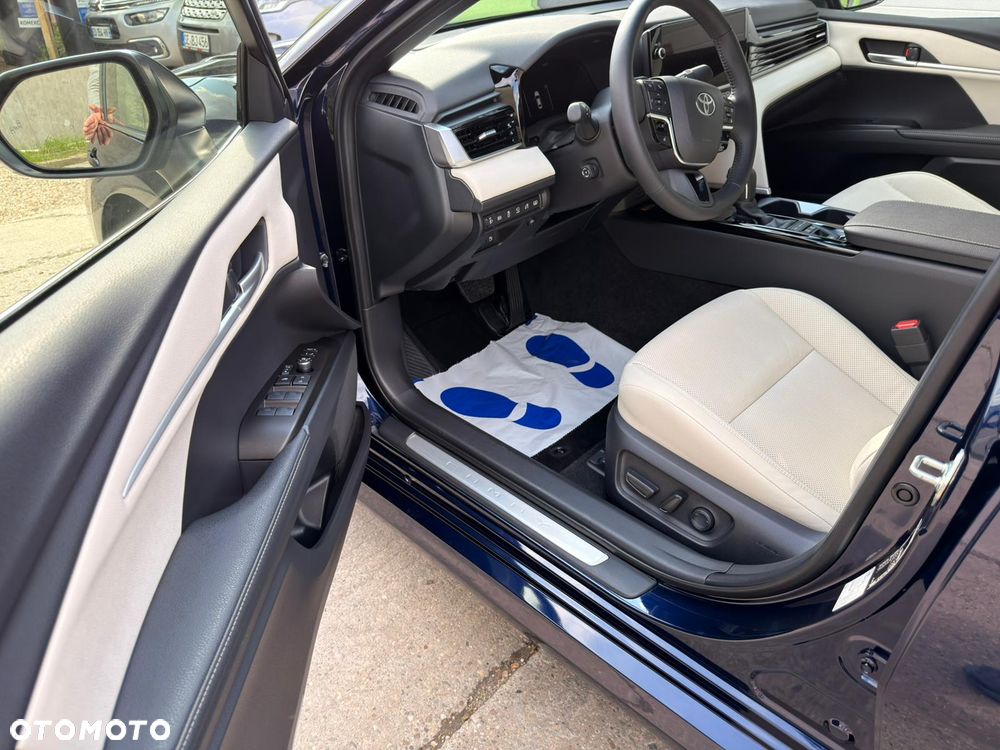 Toyota Camry 2.5 Hybrid Executive CVT - 7