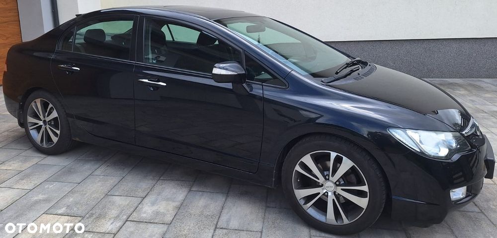 Honda Civic 1.8 Executive - 3