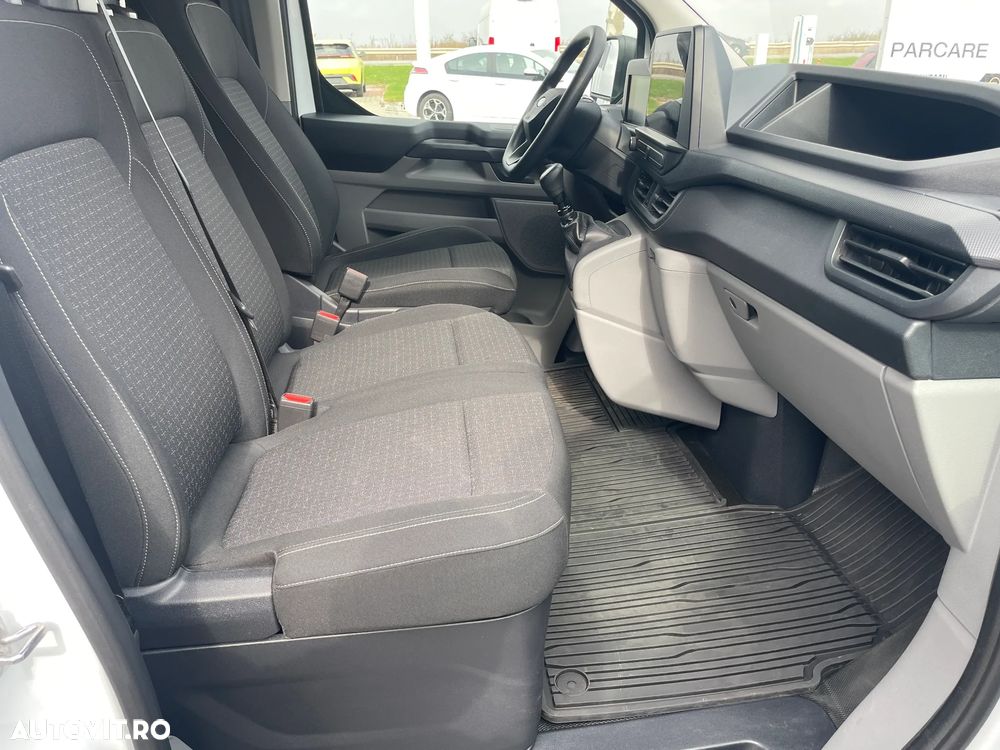 Ford TOURNEOU CUSTOM VAN - 11