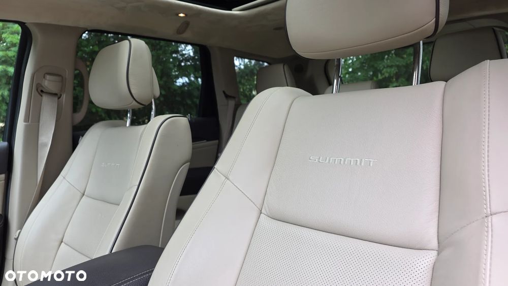 Jeep Grand Cherokee - 9