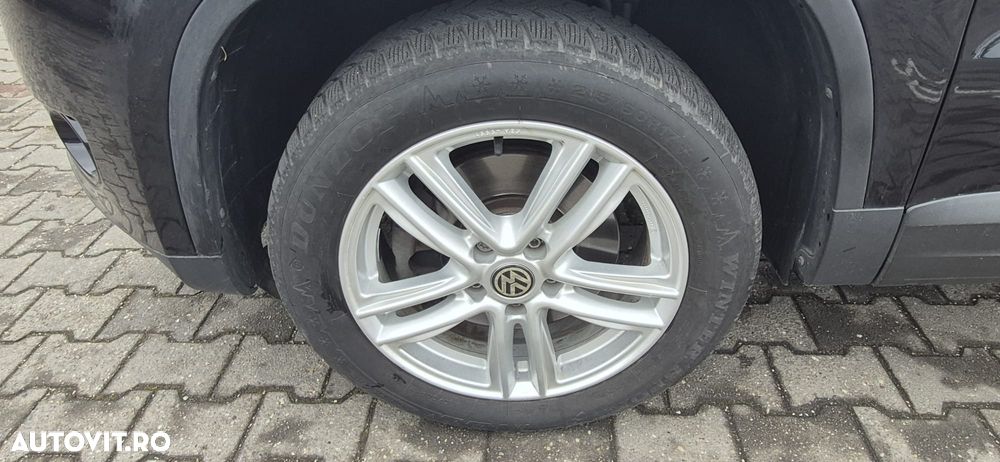 Volkswagen Tiguan - 17