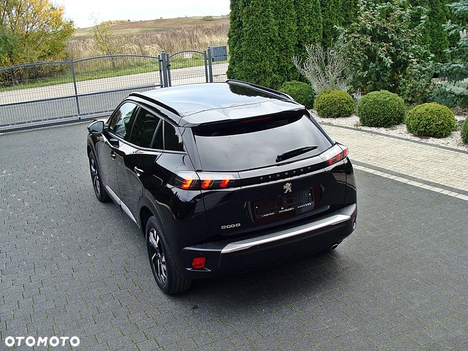 Peugeot 2008 BlueHDi 130 Allure S&S EAT8 - 30