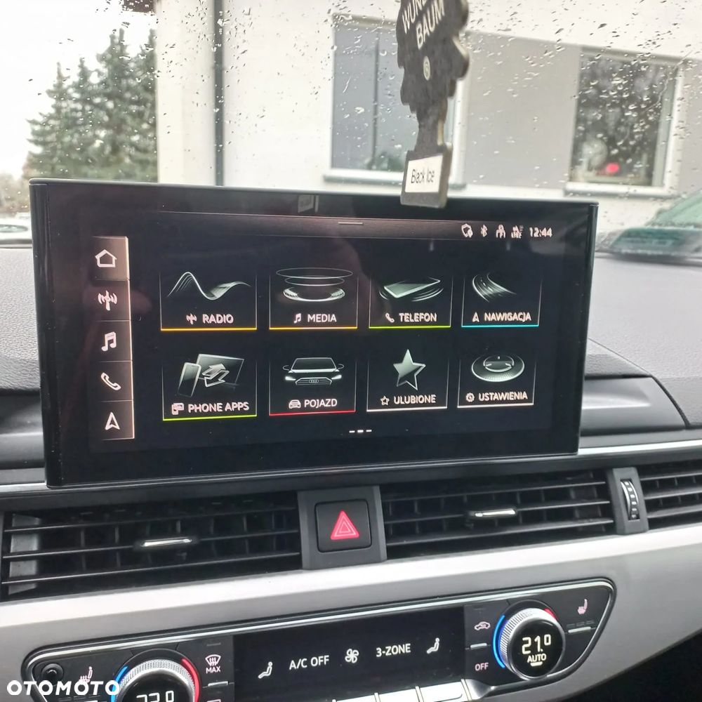 Audi A4 Limousine - 25