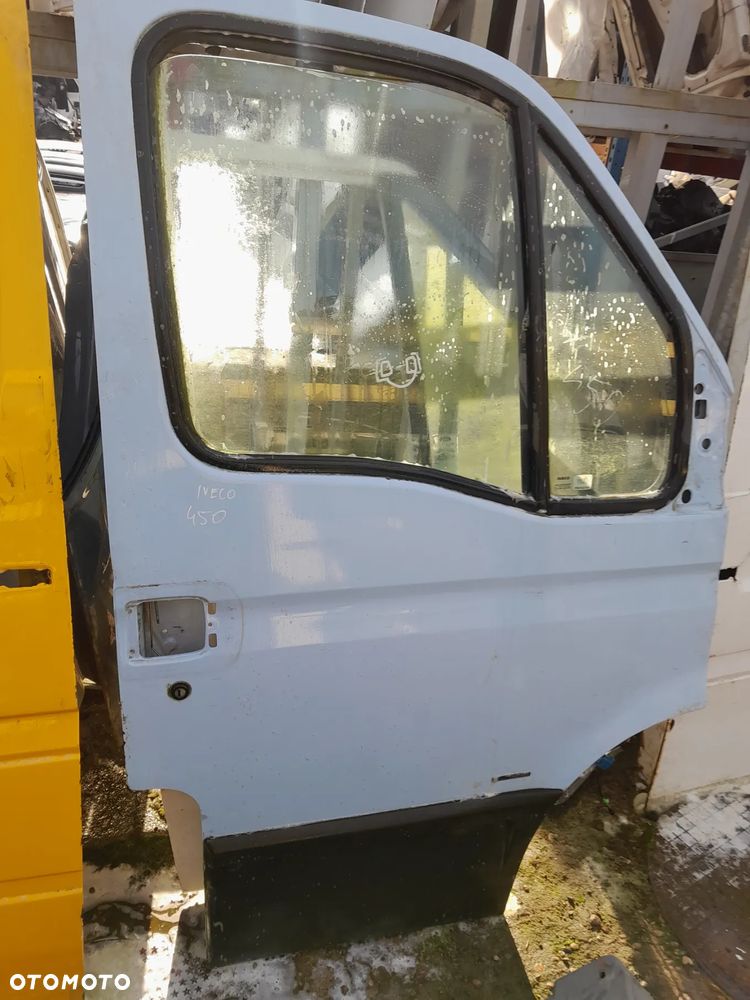 IVECO DAILY DRZWI PRAWE PRZEDNIE PRAWY PRZÓD - 1