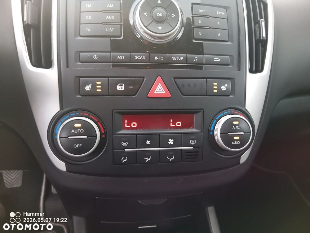 Kia Ceed 1.6 Crdi Comfort + - 14