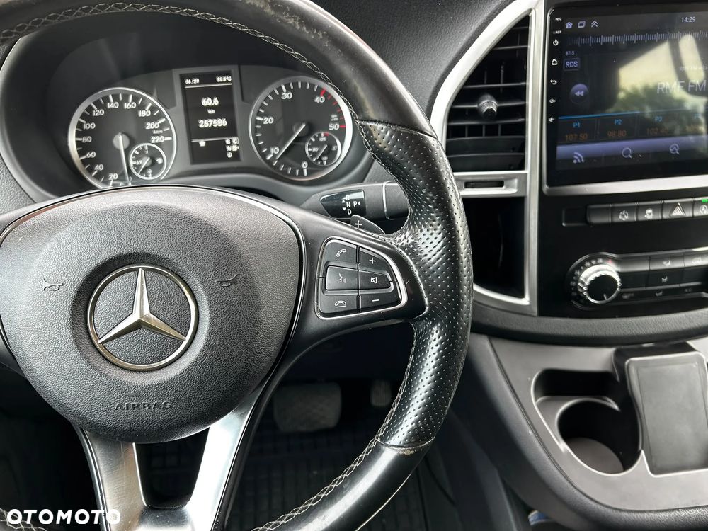 Mercedes-Benz Vito - 15