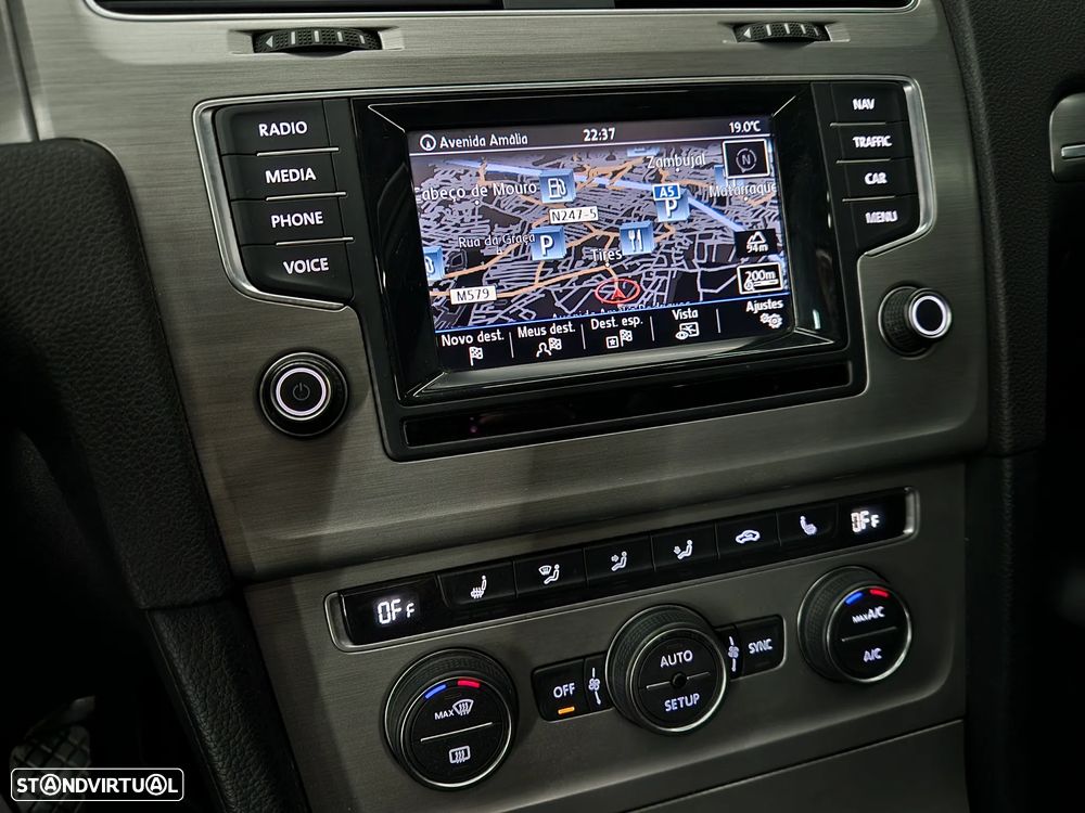 VW Golf Variant 1.6 TDi Sportline - 13