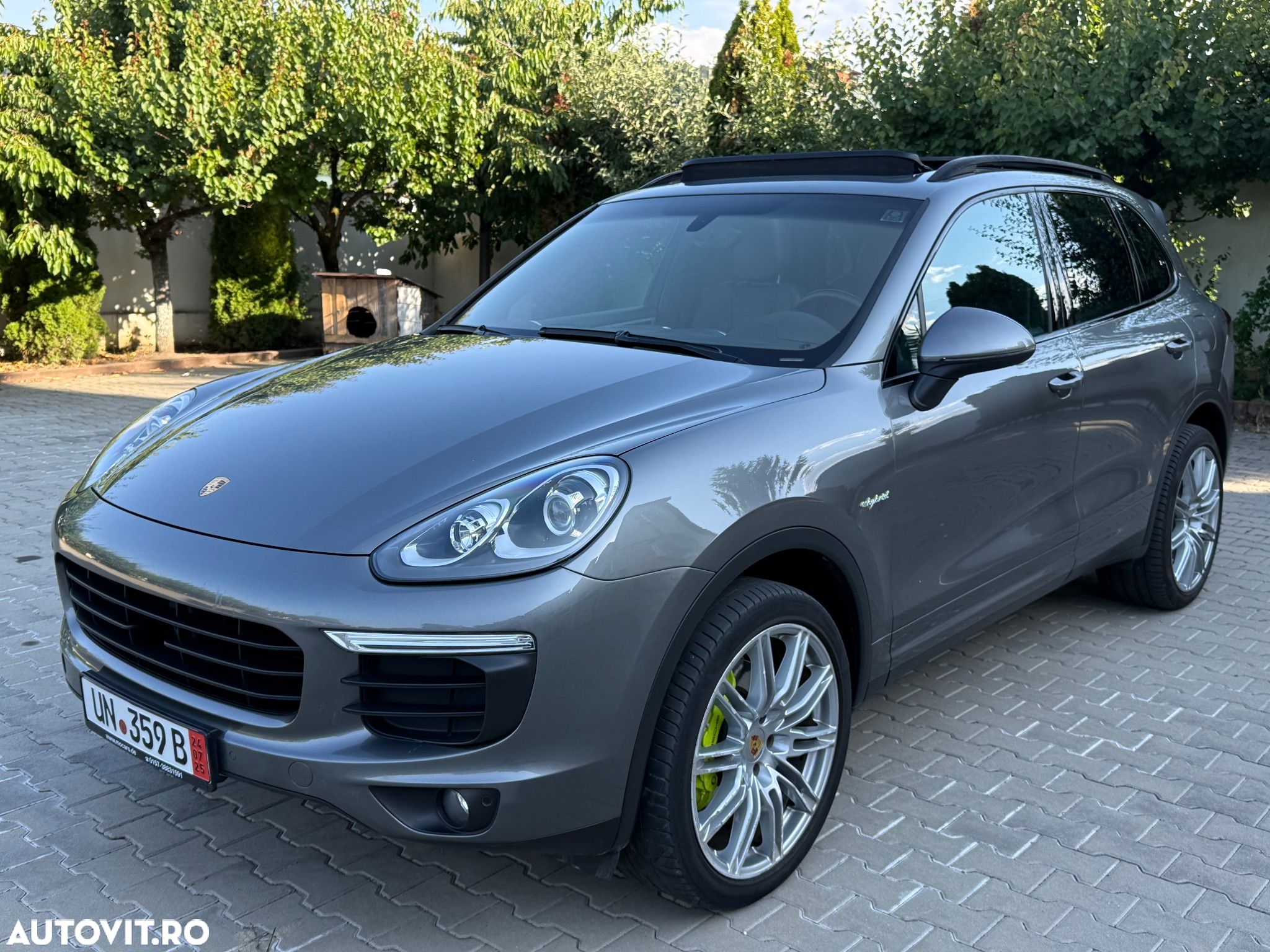 Porsche Cayenne S Hybrid Tiptronic S - 1