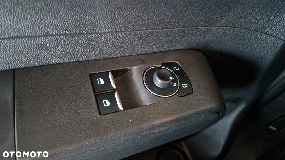 Ford Nowy Courier Kombi 2025 - 14