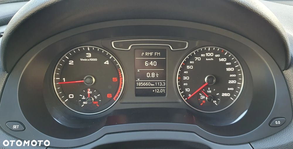 Audi Q3 2.0 TDI - 12