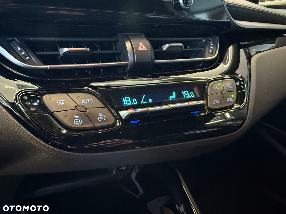 Toyota C-HR - 25
