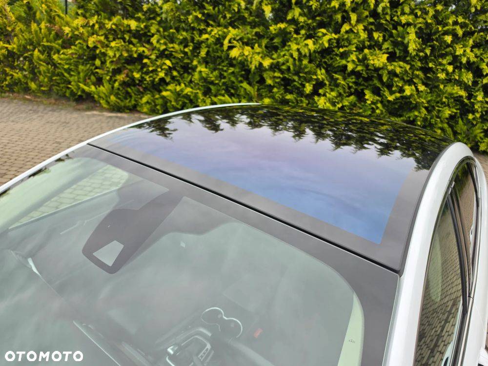 Ford Mondeo 2.0 TDCi Titanium PowerShift - 19