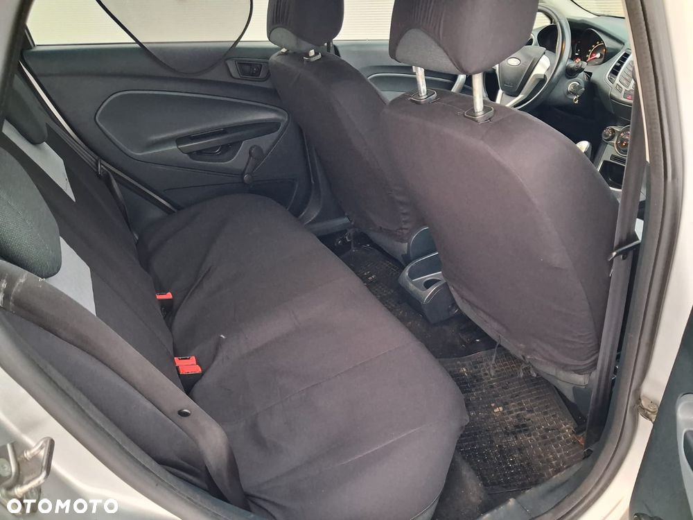 Ford Fiesta 1.4 TDCI Champions Edition - 10