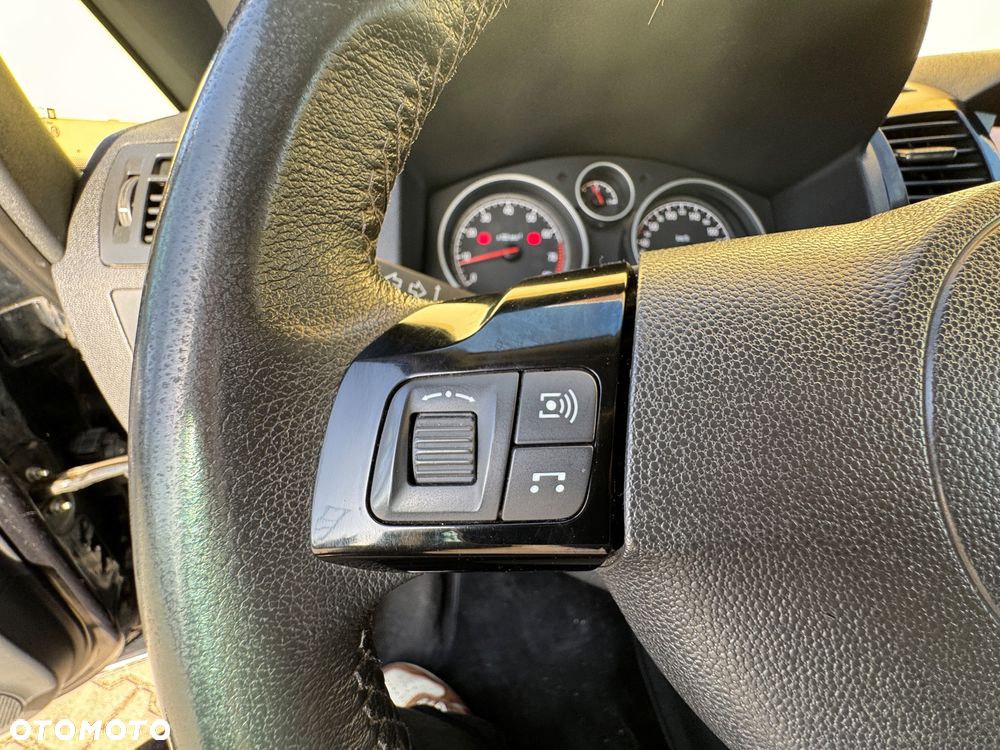 Opel Zafira 1.6 Cosmo EU5 - 19