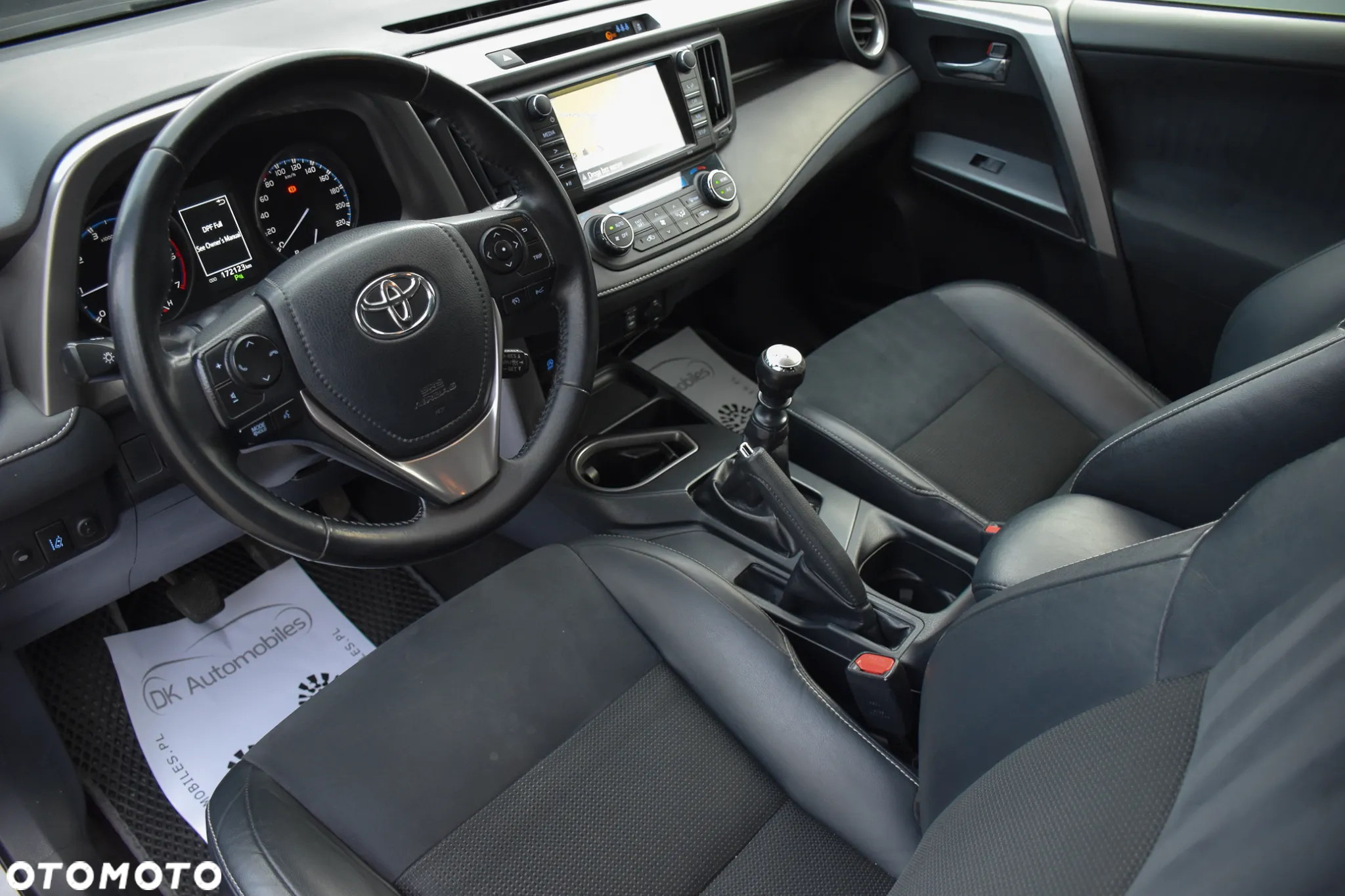 Toyota RAV4 2.0 D-4D Premium 4x2 - 19