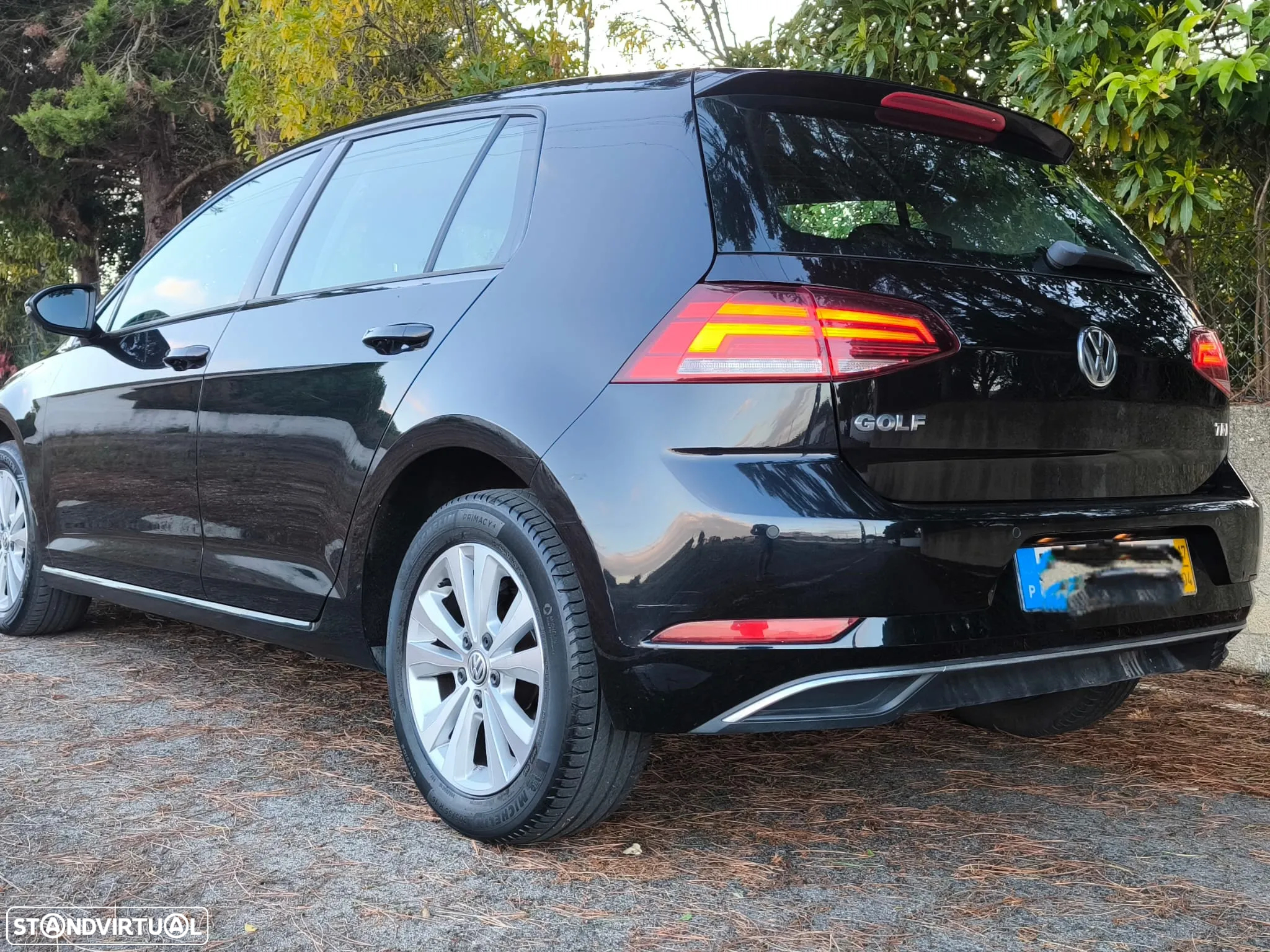 VW Golf 1.6 TDI Confortline - 14