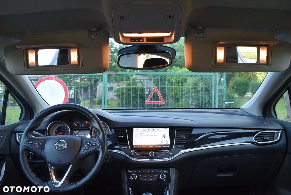 Opel Astra - 24