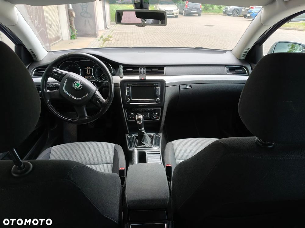 Skoda Superb 2.0 TDI Comfort - 2