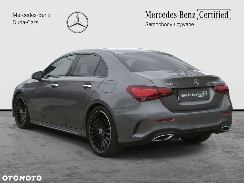 Mercedes-Benz Klasa A 220 4-Matic AMG Line 7G-DCT - 3