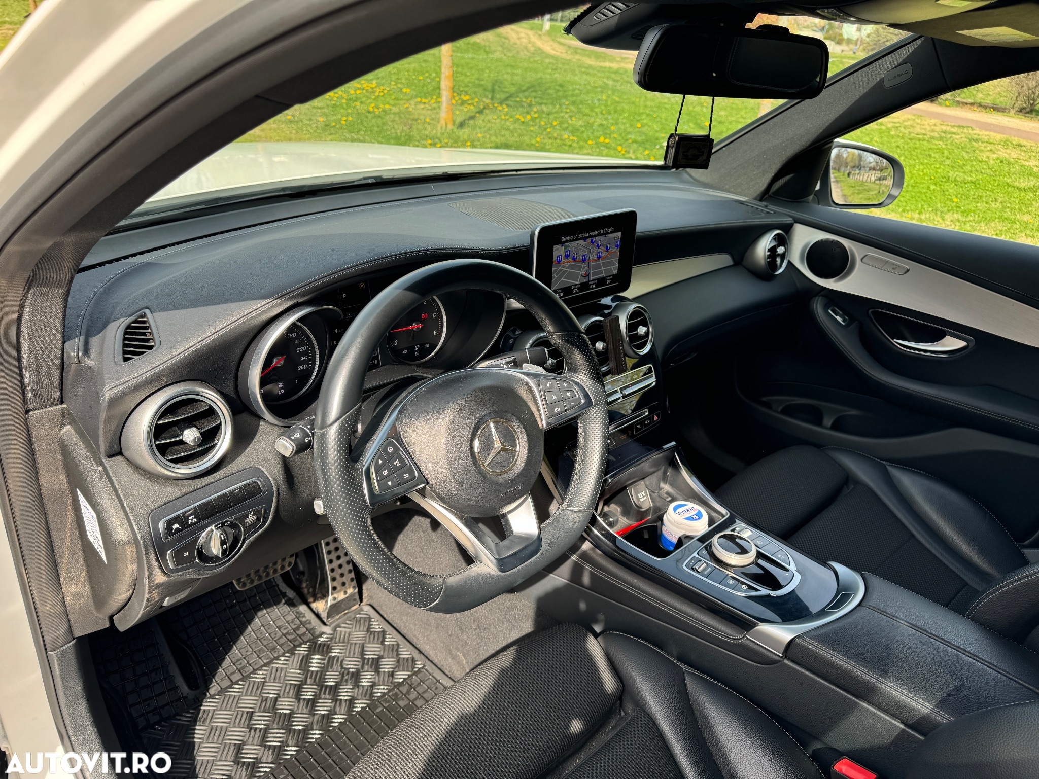 Mercedes-Benz GLC 220 d 4MATIC - 17