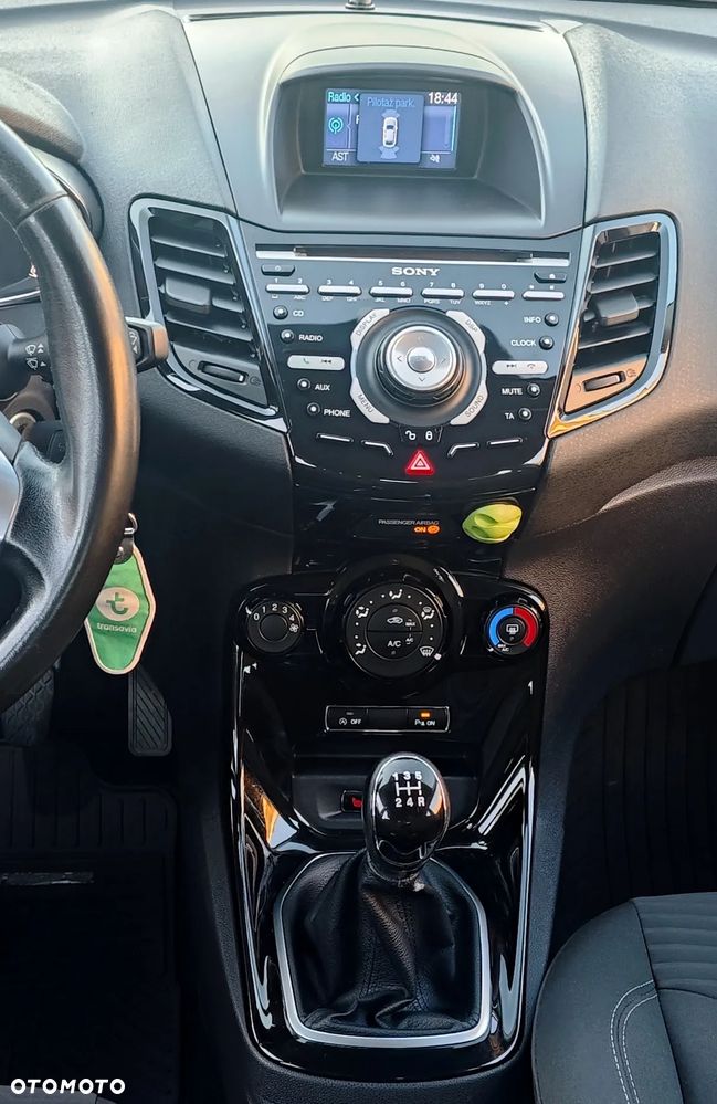Ford Fiesta 1.0 Titanium X - 11