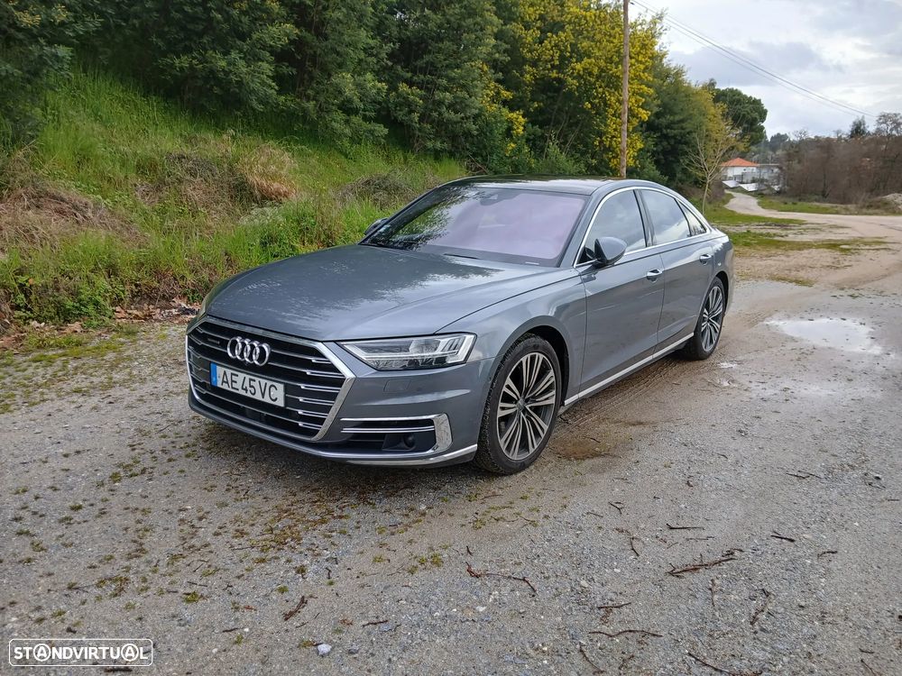 Audi A8 - 1