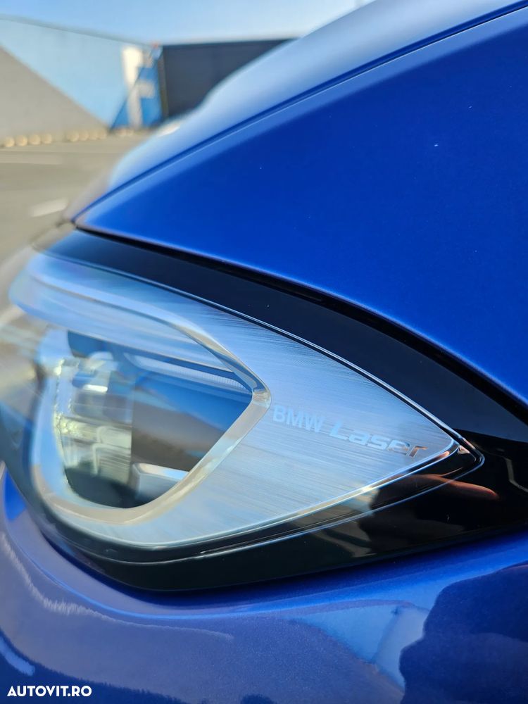 BMW M3 M340i xDrive - 8