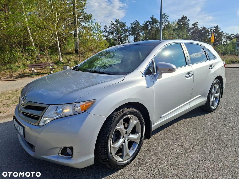 Toyota Venza 3.5 V6 AWD - 1