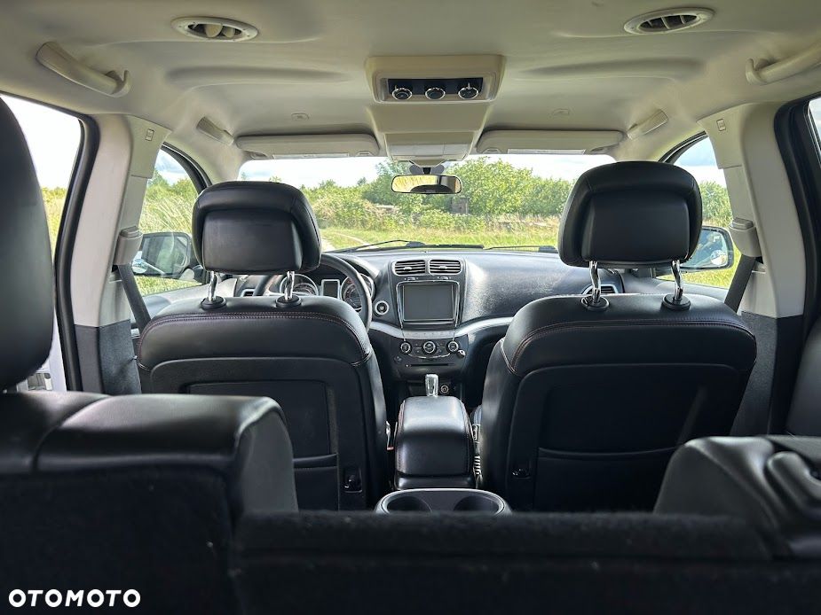 Dodge Journey - 10