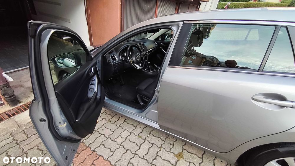 Mazda 6 - 12