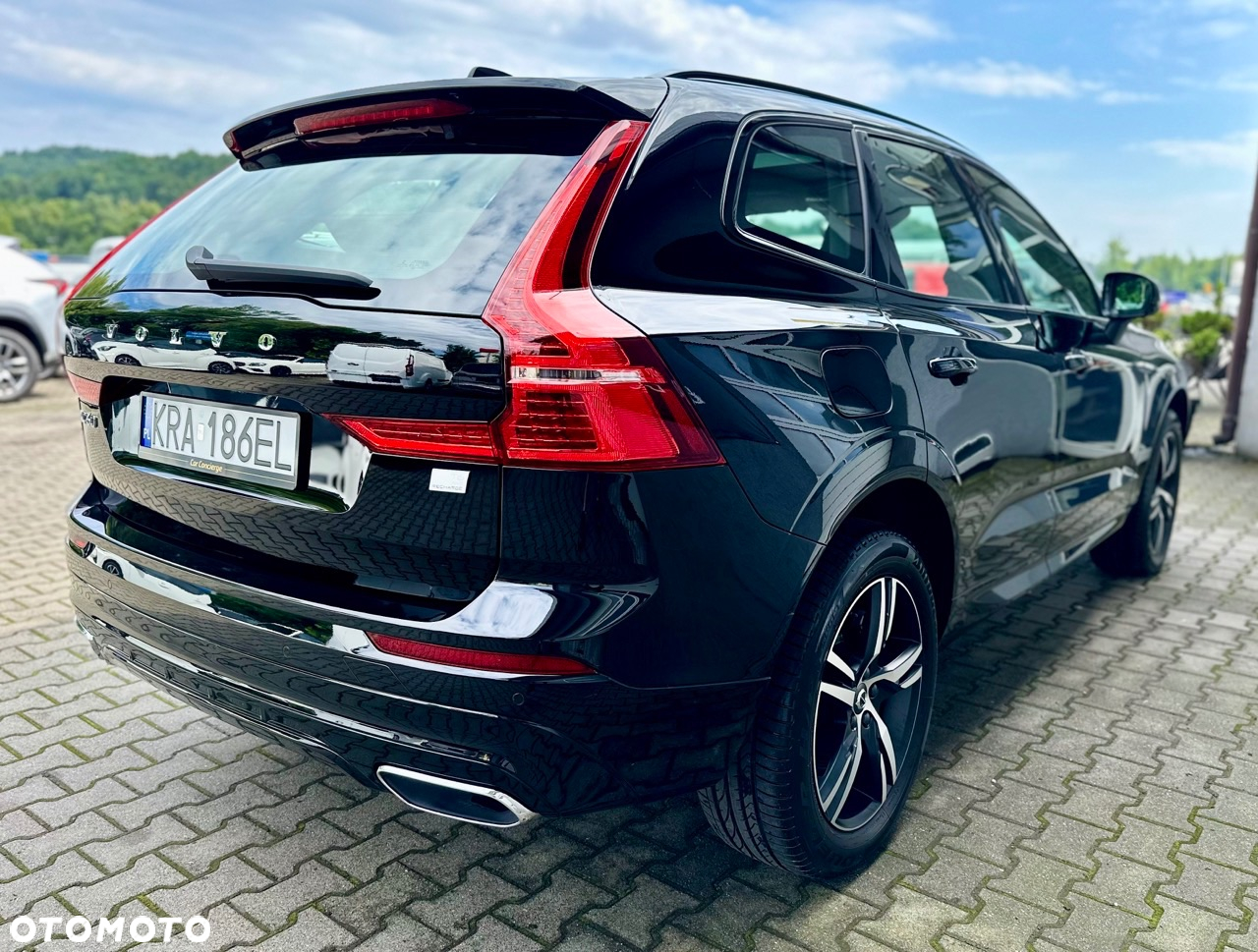 Volvo XC 60 T6 AWD Plug-In Hybrid R-Design - 13