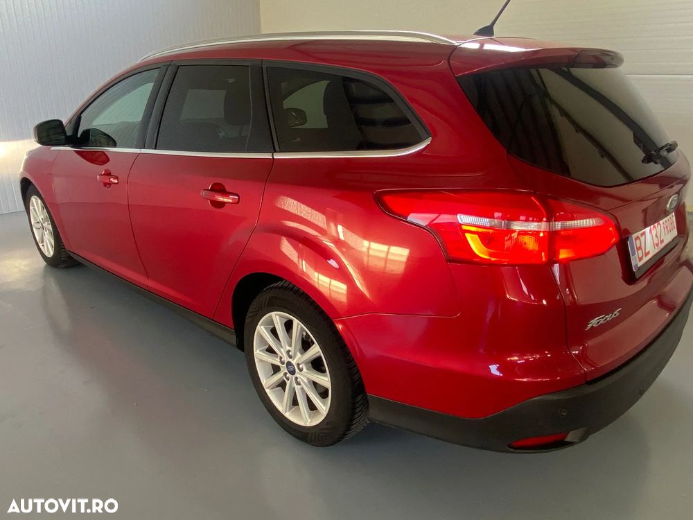 Ford Focus - 5