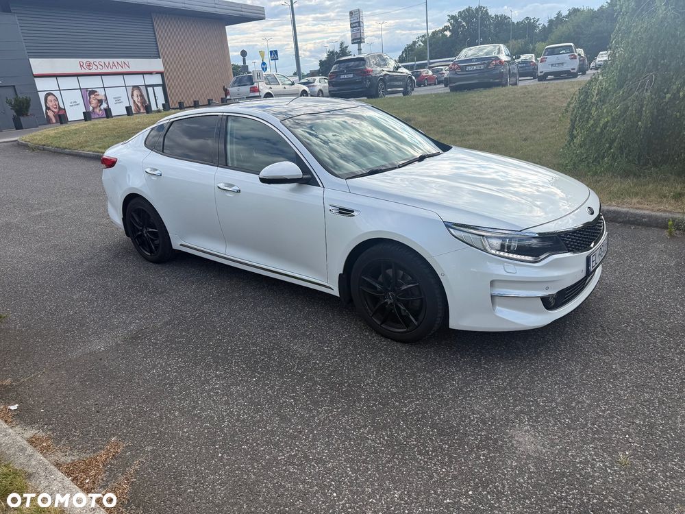 Kia Optima 1.7 CRDI XL DCT - 10