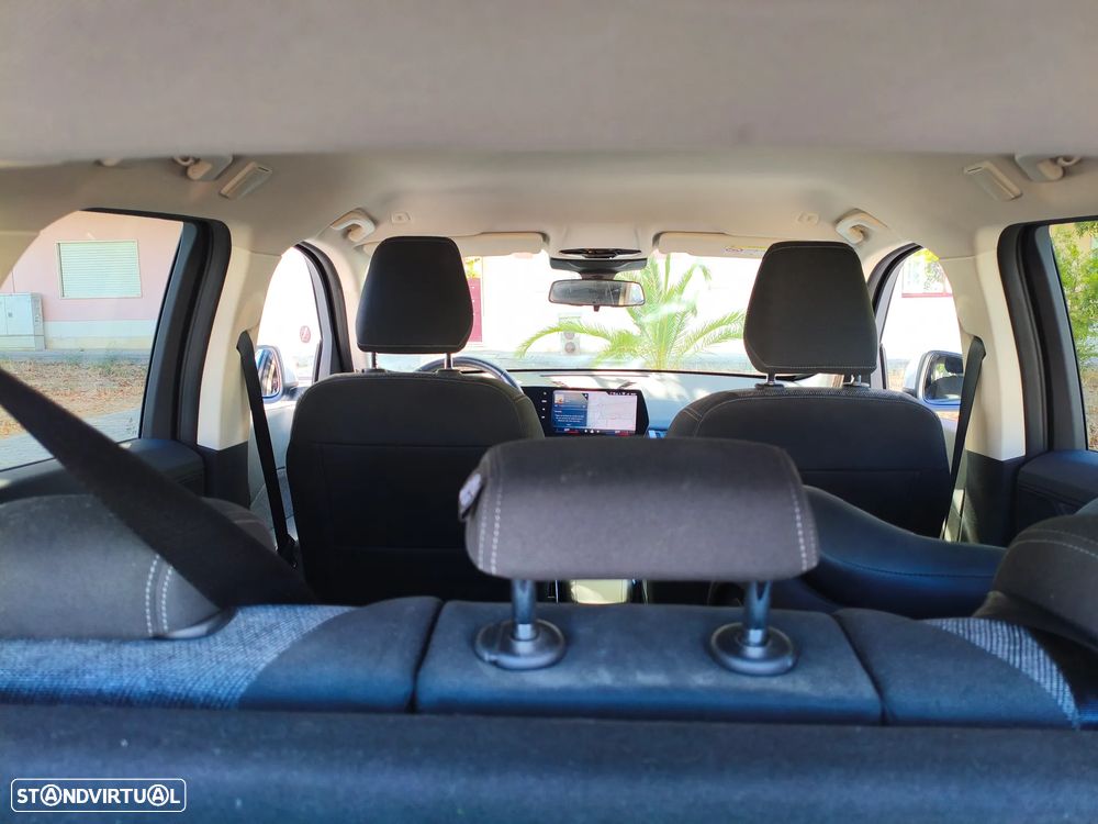 BMW iX1 eDrive20 - 12