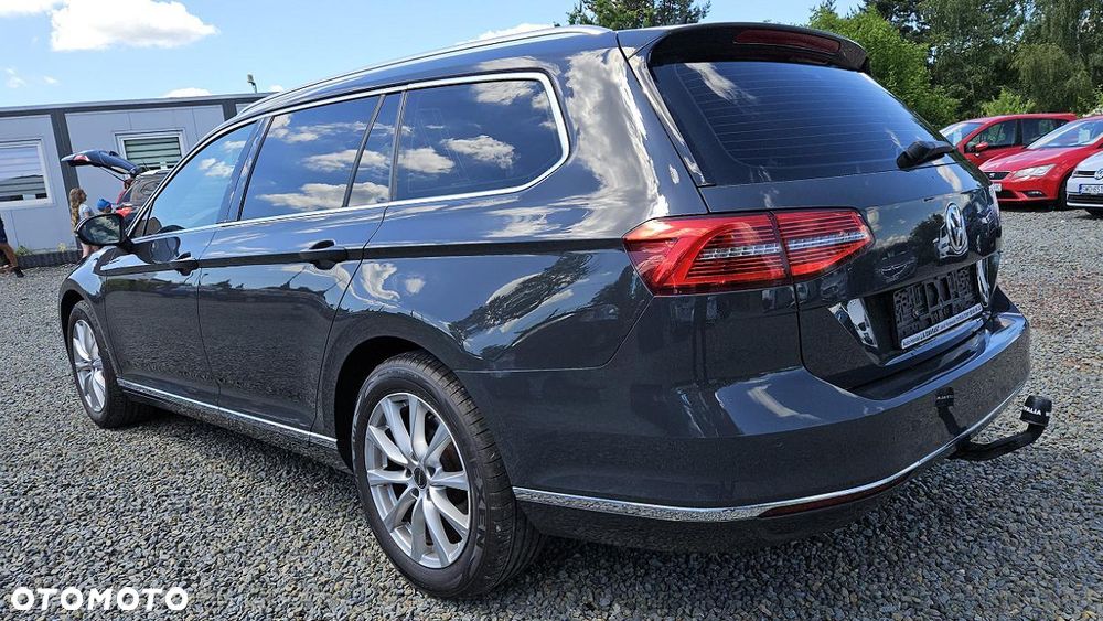 Volkswagen Passat Variant 2.0 TDI SCR DSG Highline - 6