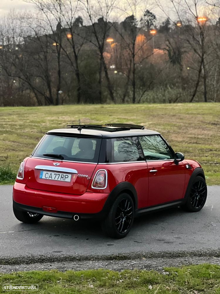 MINI 3 Portas Cooper D - 4