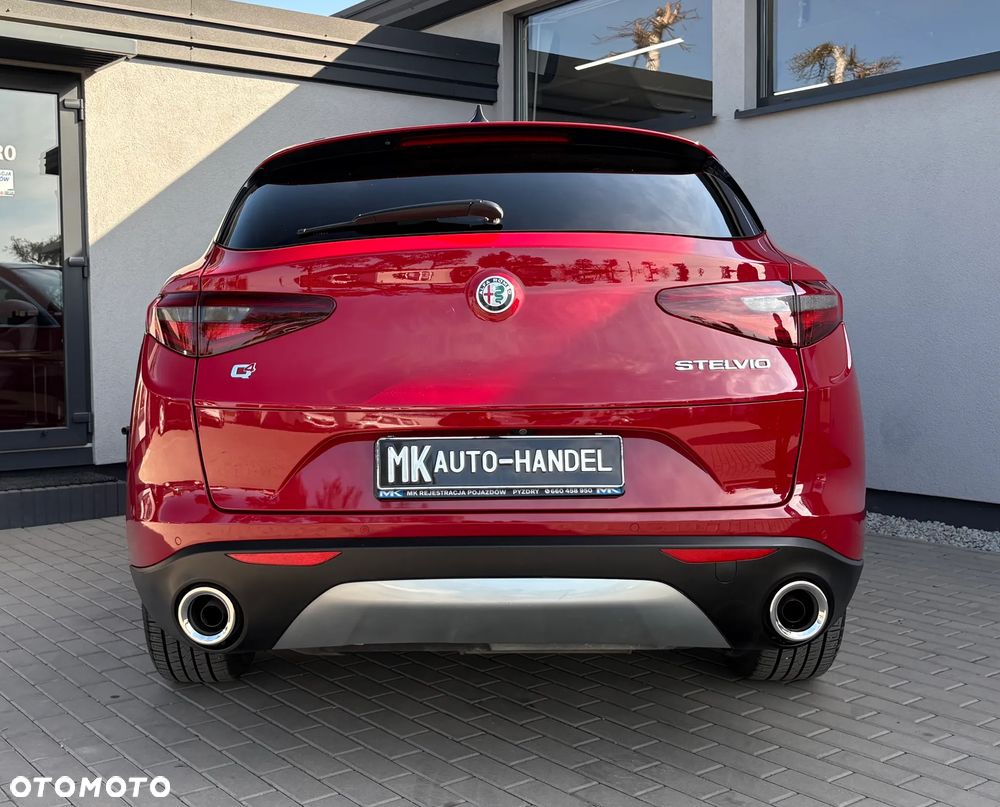 Alfa Romeo Stelvio 2.2 16V AT8 Q4 Veloce - 5