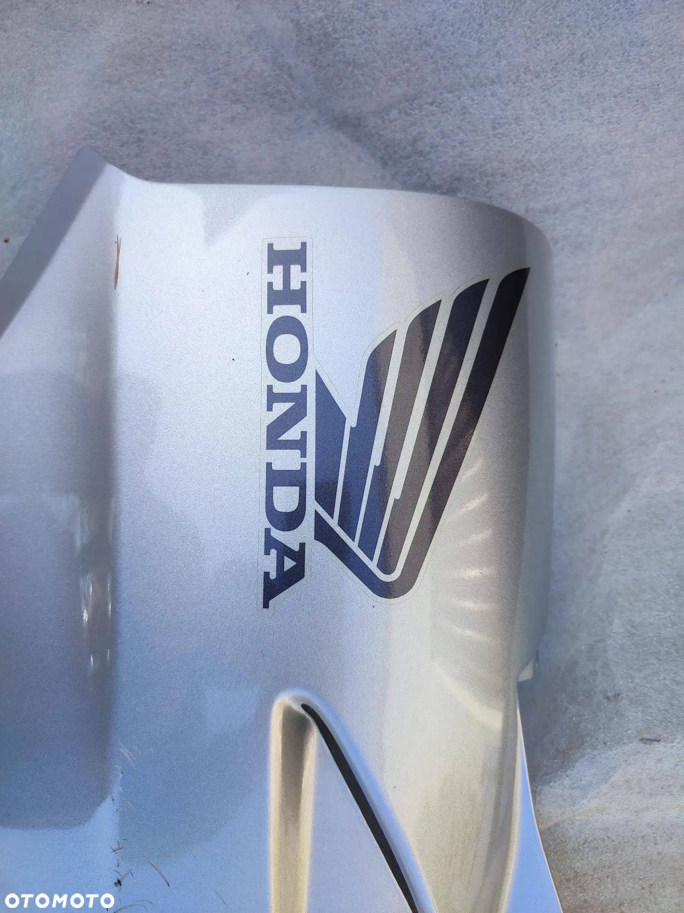 Owiewka, osłona prawa, bok, boczek prawy Honda CBF 600 CBF600 - 7