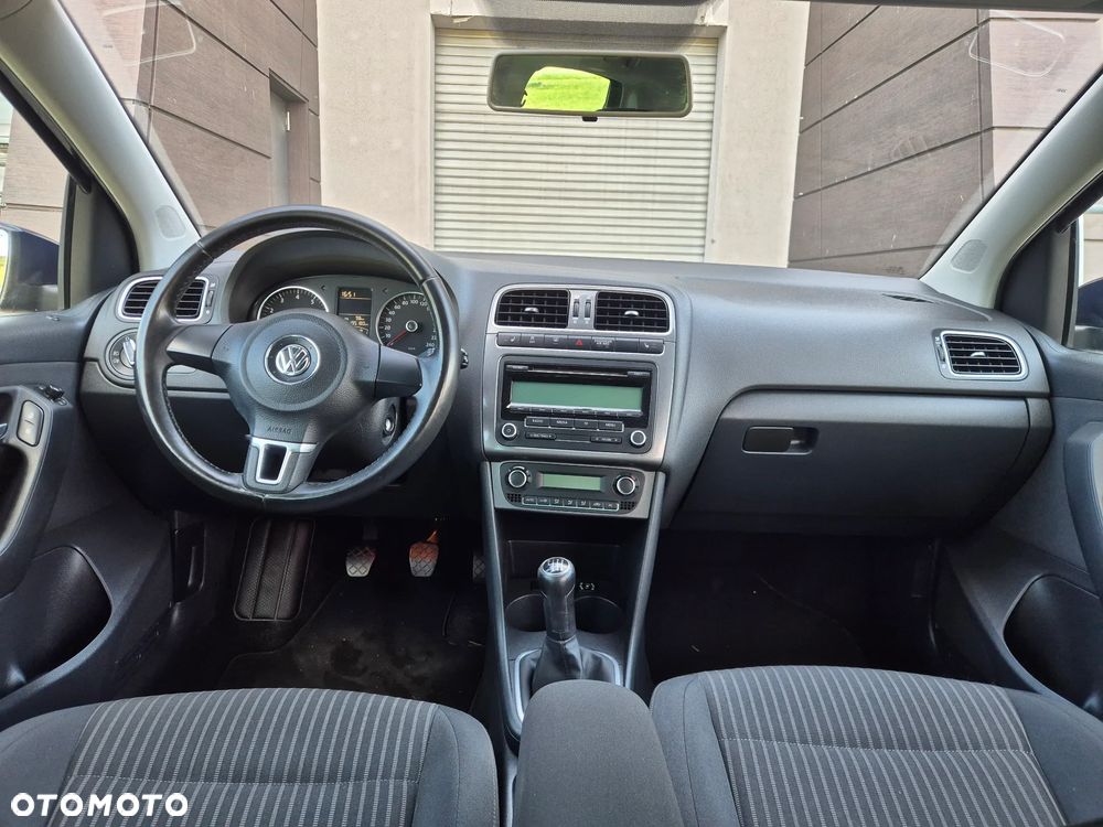 Volkswagen Polo 1.2 TSI MATCH - 5