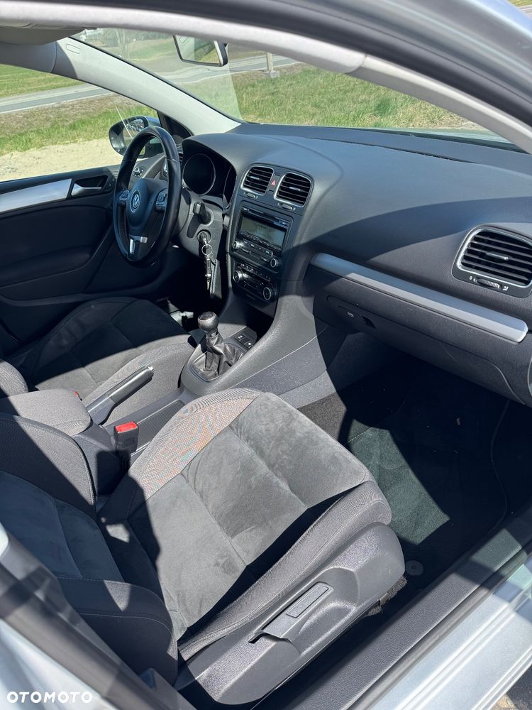 Volkswagen Golf - 14