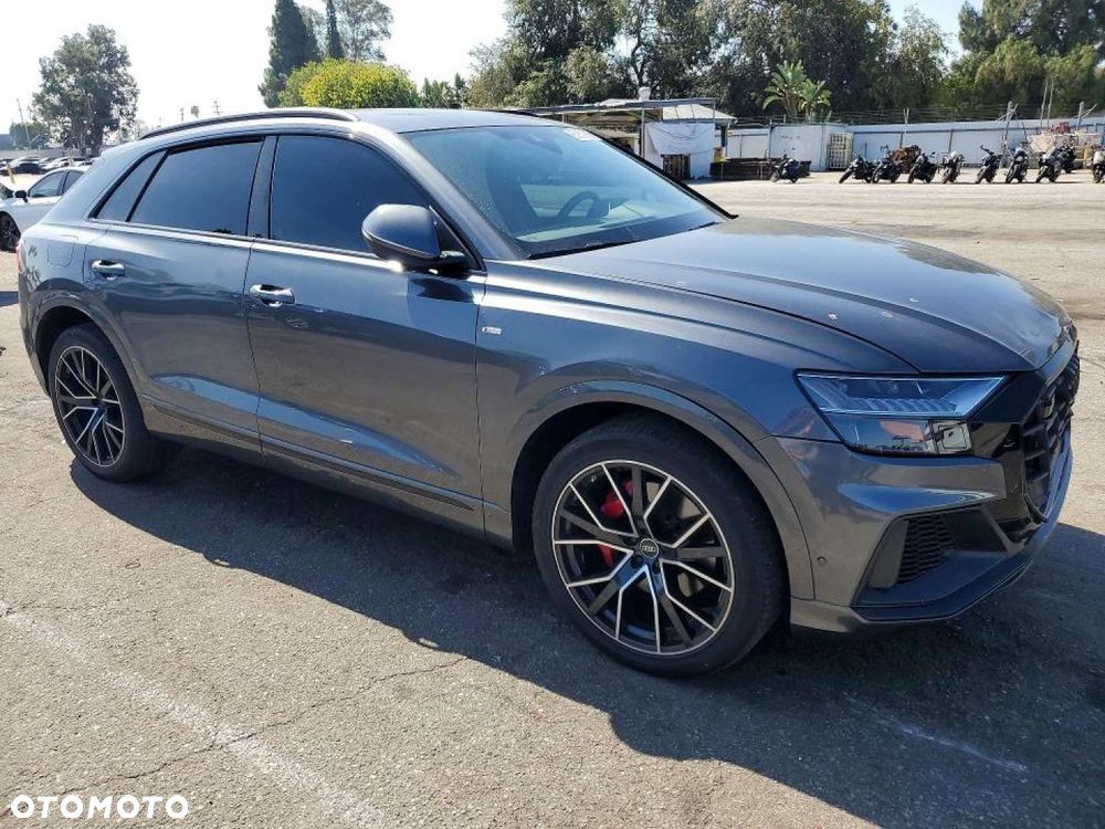 Audi Q8 - 6