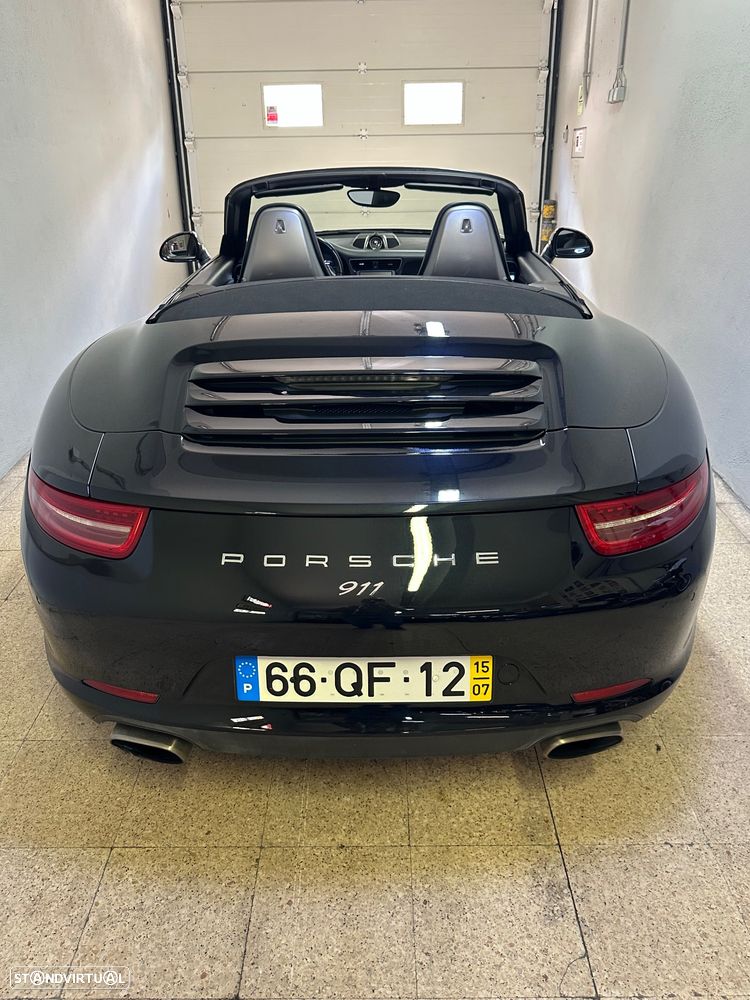 Porsche 911 Série F - 27