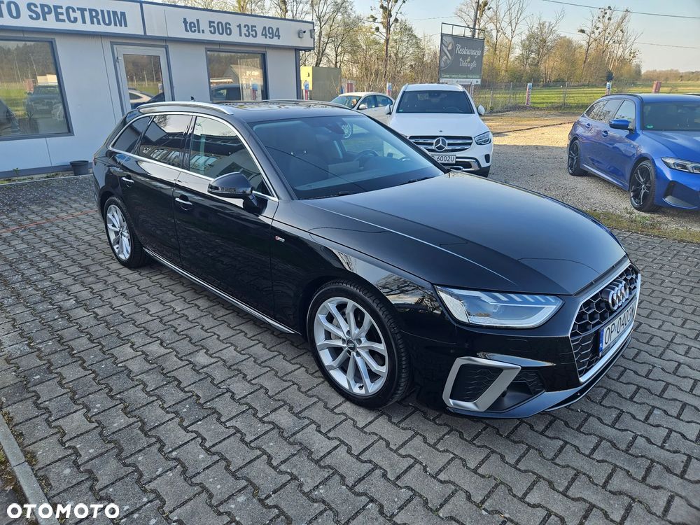 Audi A4 Avant 40 TFSI S tronic - 4