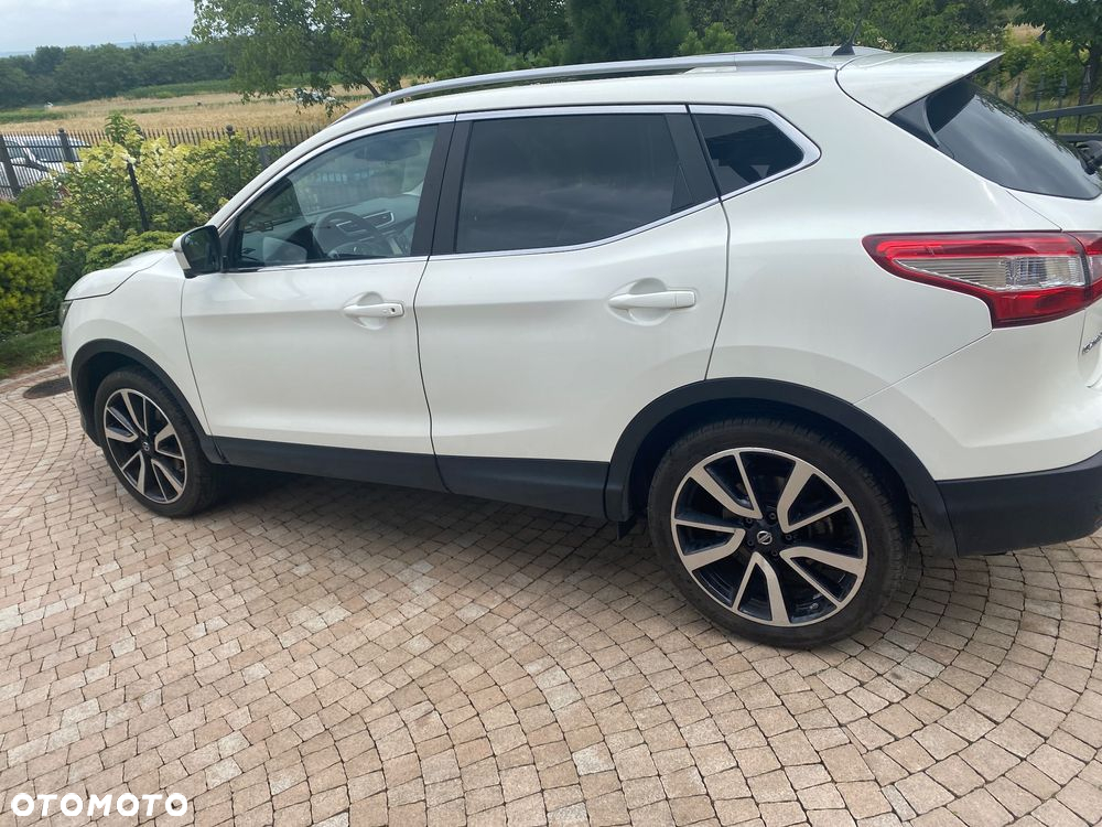 Nissan Qashqai 1.2 DIG-T Acenta EU6 - 12